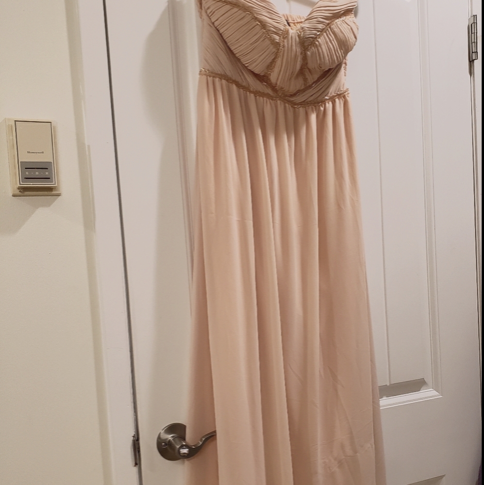 strapless gown